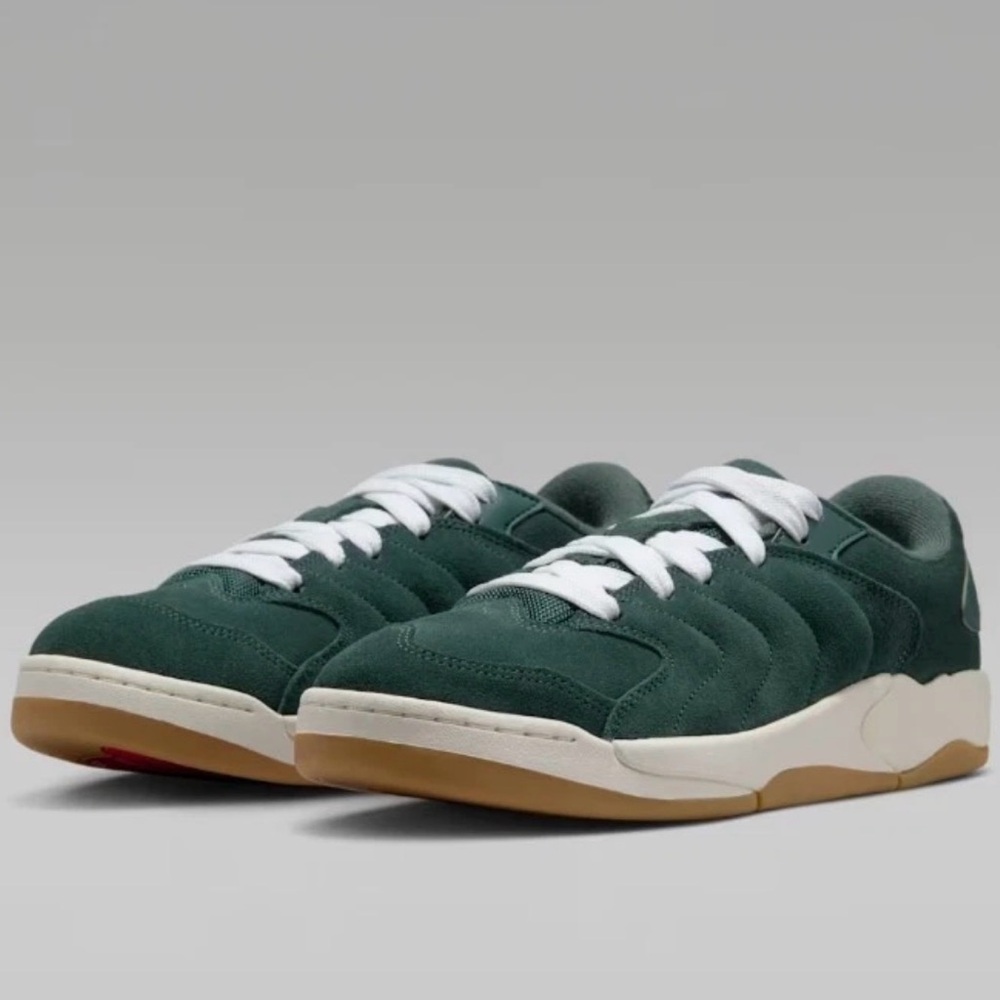 NWT; JORDAN SESSION 'MIDNIGHT GREEN DEEP FIR'